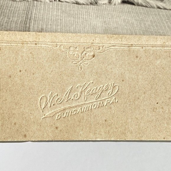 c1900 Cabinet Card Woman Hat Overcoat Portrait Photo W A Keagey Duncannon PA - Picture 3 of 6